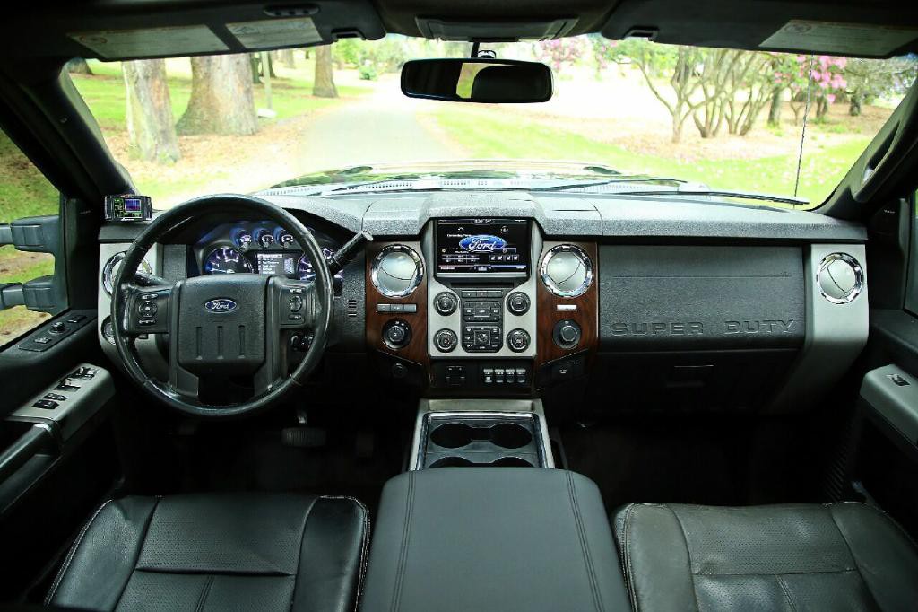 2013 Ford F-350 Image 18