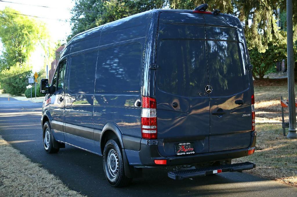 2018 Mercedes-Benz Sprinter Image 5