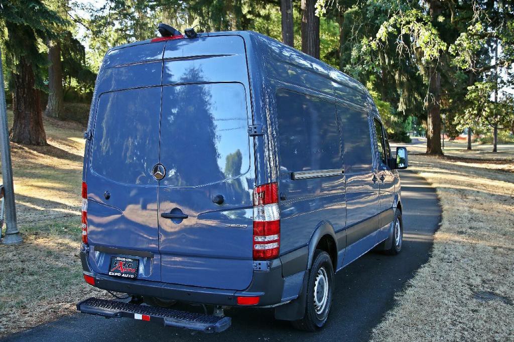 2018 Mercedes-Benz Sprinter Image 6