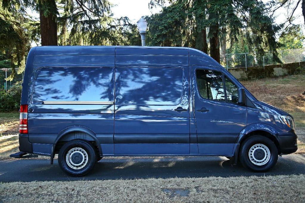 2018 Mercedes-Benz Sprinter Image 8