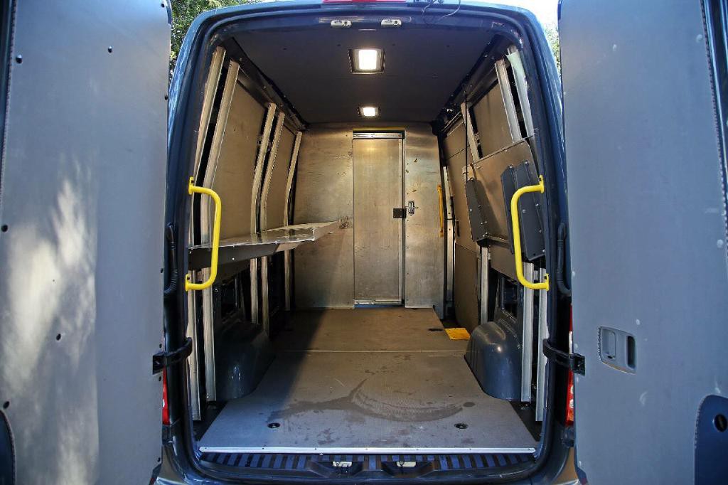 2018 Mercedes-Benz Sprinter Image 11