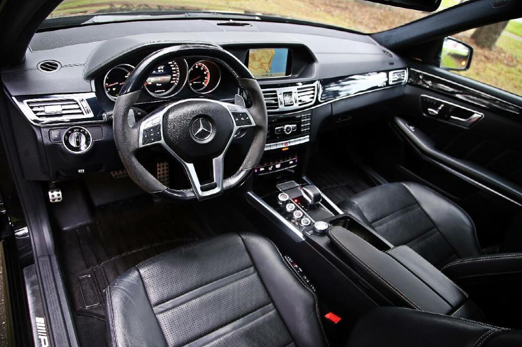 2014 Mercedes-Benz E-Class Image 19