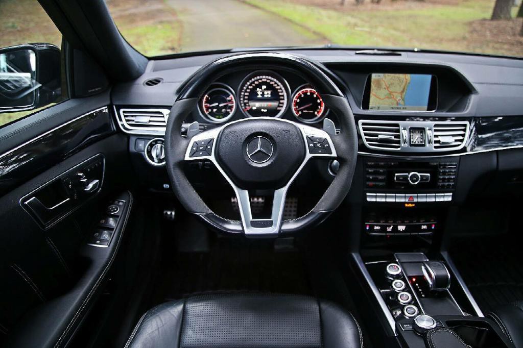 2014 Mercedes-Benz E-Class Image 21