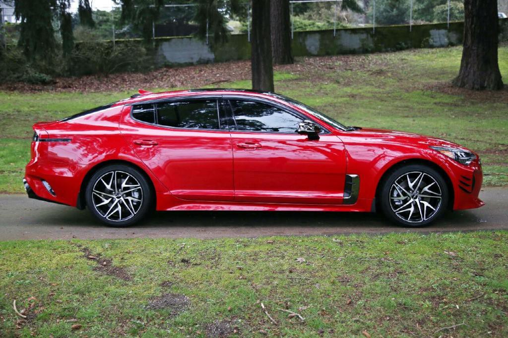 2022 Kia Stinger Image 9