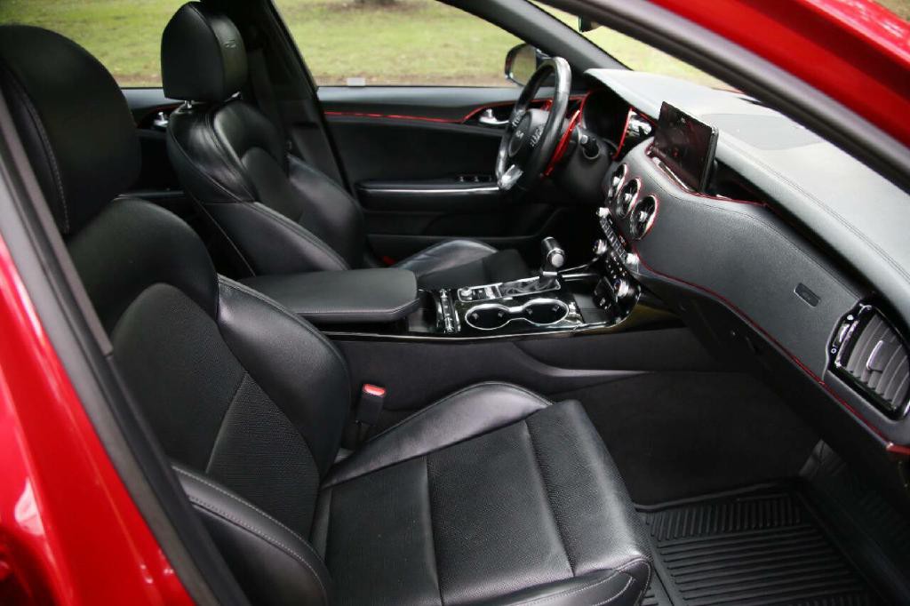 2022 Kia Stinger Image 15