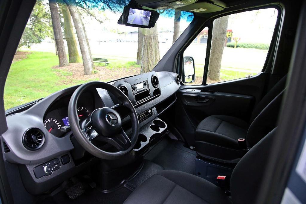 2019 Mercedes-Benz Sprinter Image 13