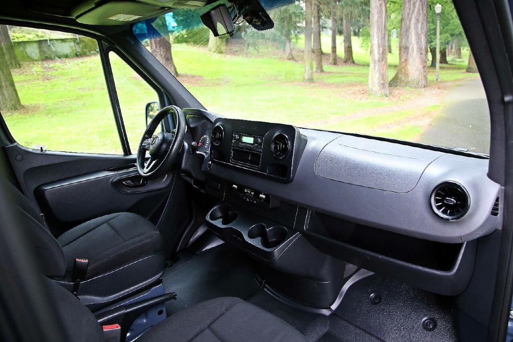 2019 Mercedes-Benz Sprinter Image 16