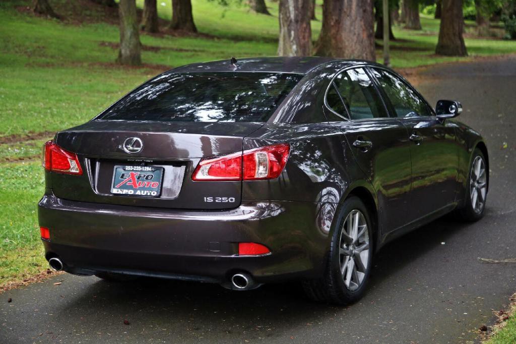 2012 Lexus IS 250 Image 6