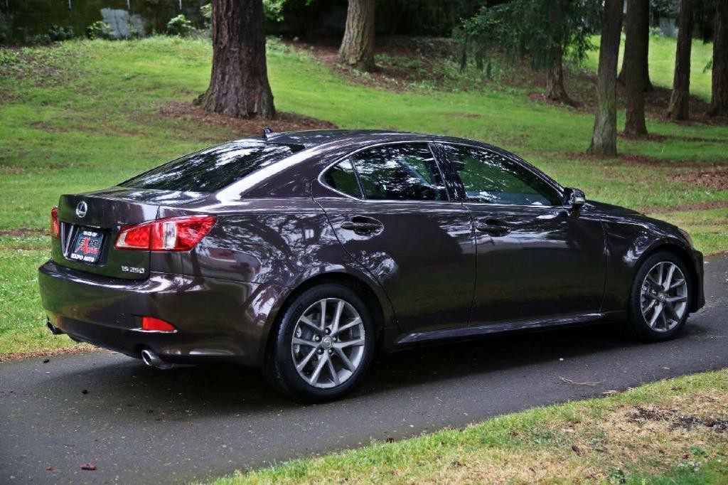 2012 Lexus IS 250 Image 7
