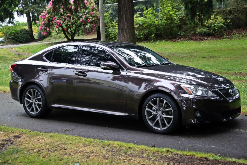 2012 Lexus IS 250 Image 9