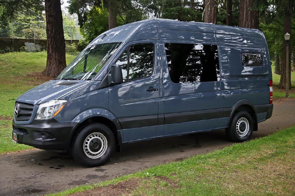 2018 Mercedes-Benz Sprinter Image 3