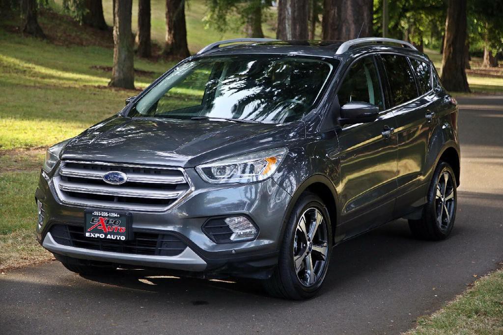 2017 Ford Escape Image 1