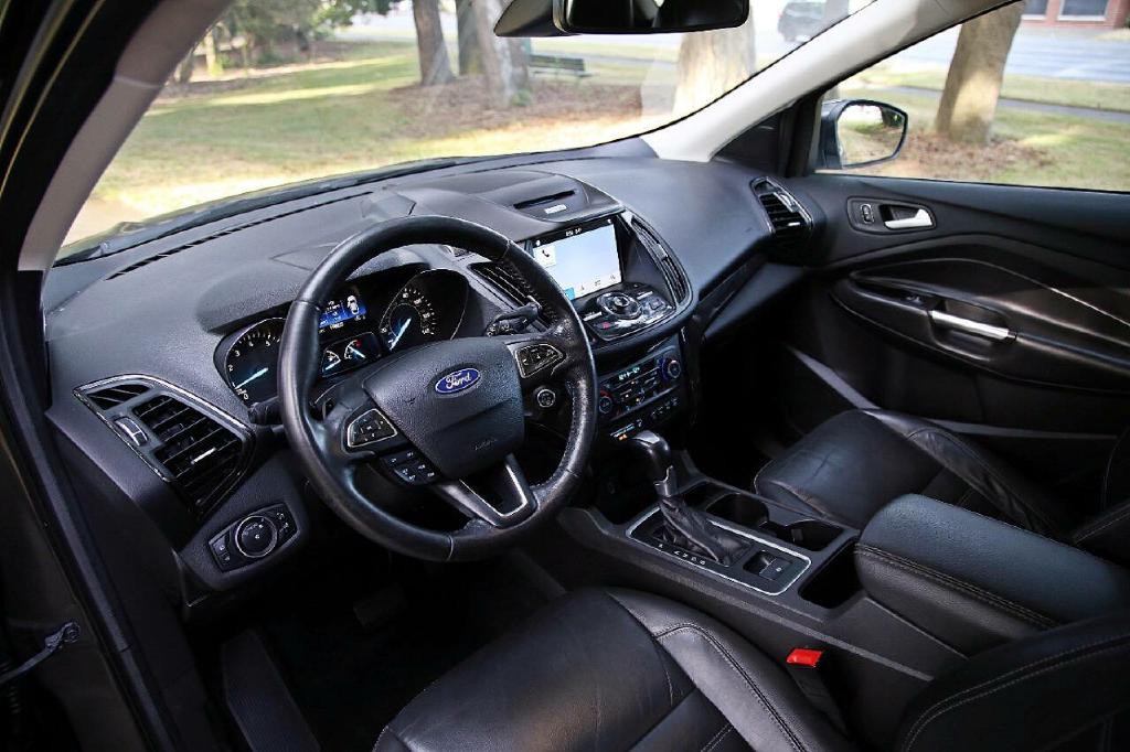 2017 Ford Escape Image 10