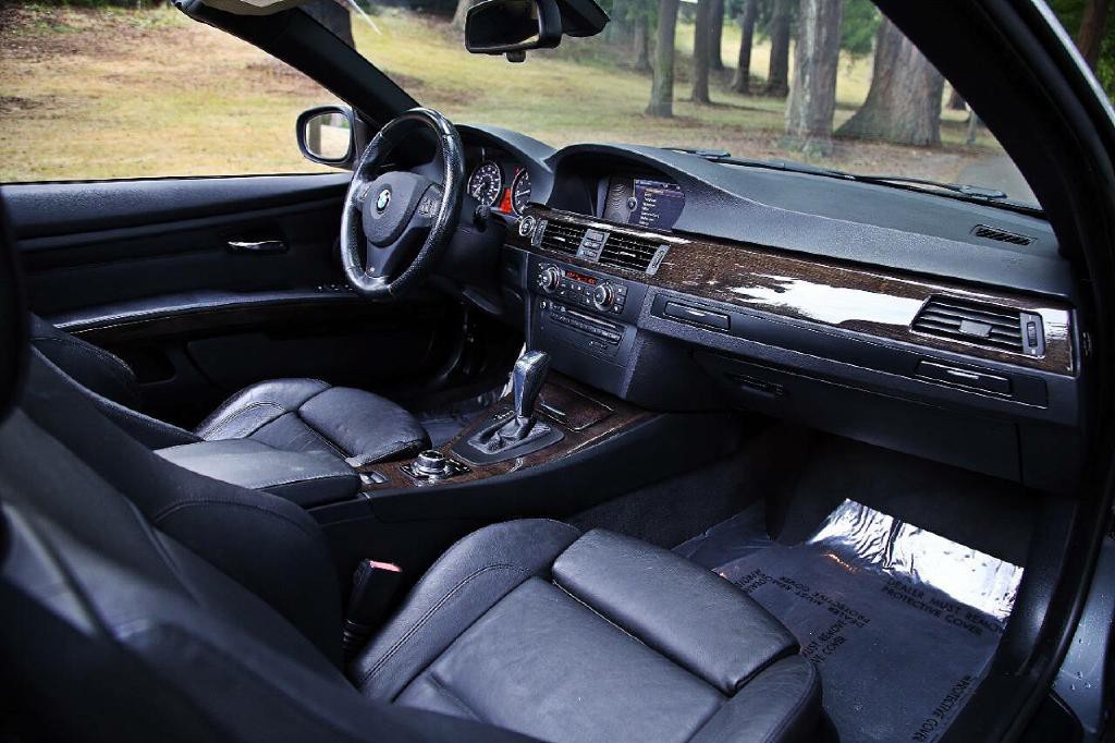 2013 BMW 3 Series Image 22