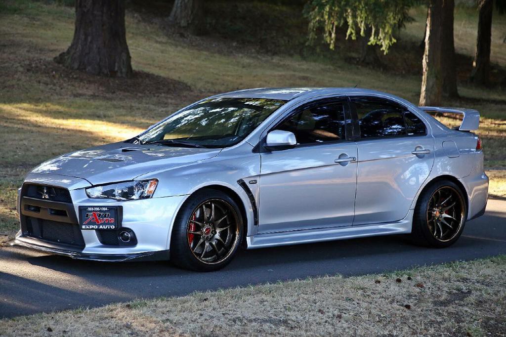 2013 Mitsubishi Lancer Image 2