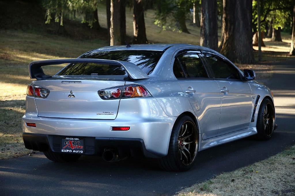 2013 Mitsubishi Lancer Image 7