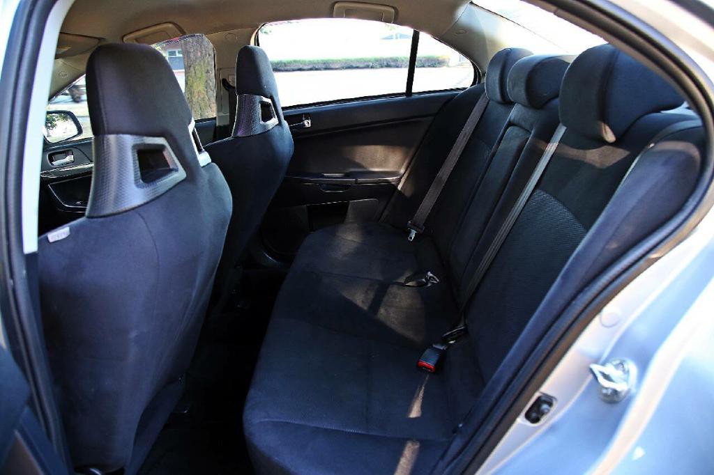 2013 Mitsubishi Lancer Image 15