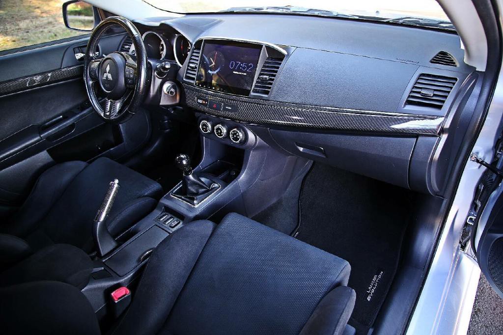 2013 Mitsubishi Lancer Image 18
