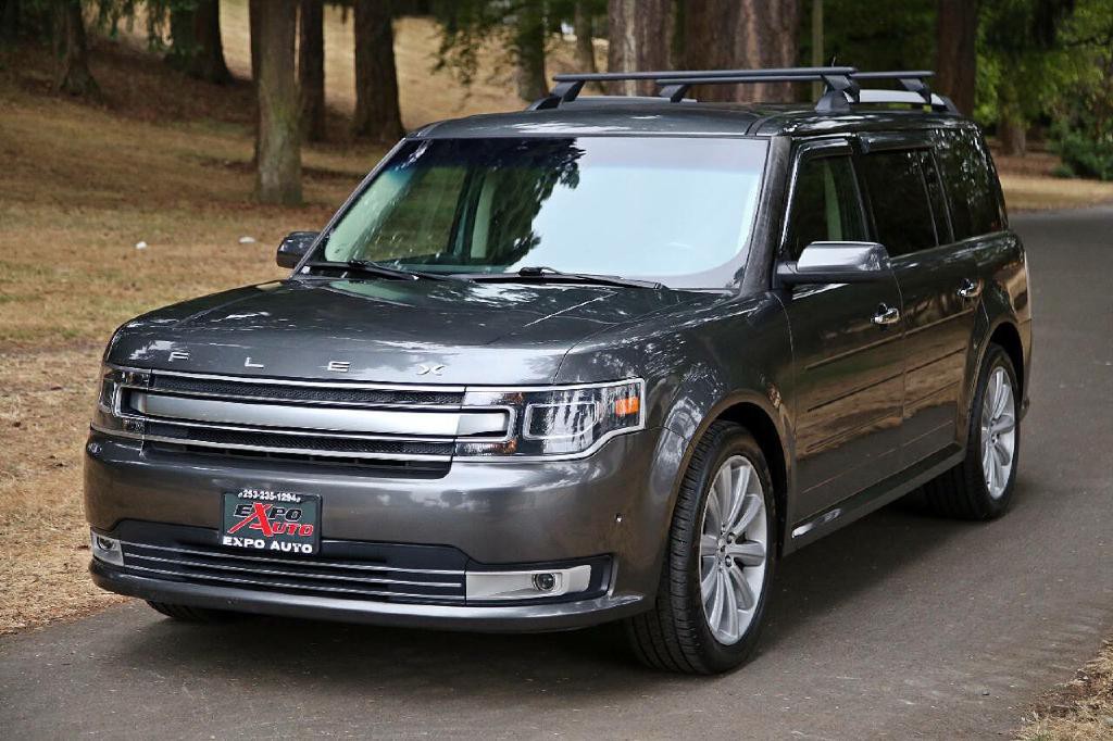 2018 Ford Flex Image 1