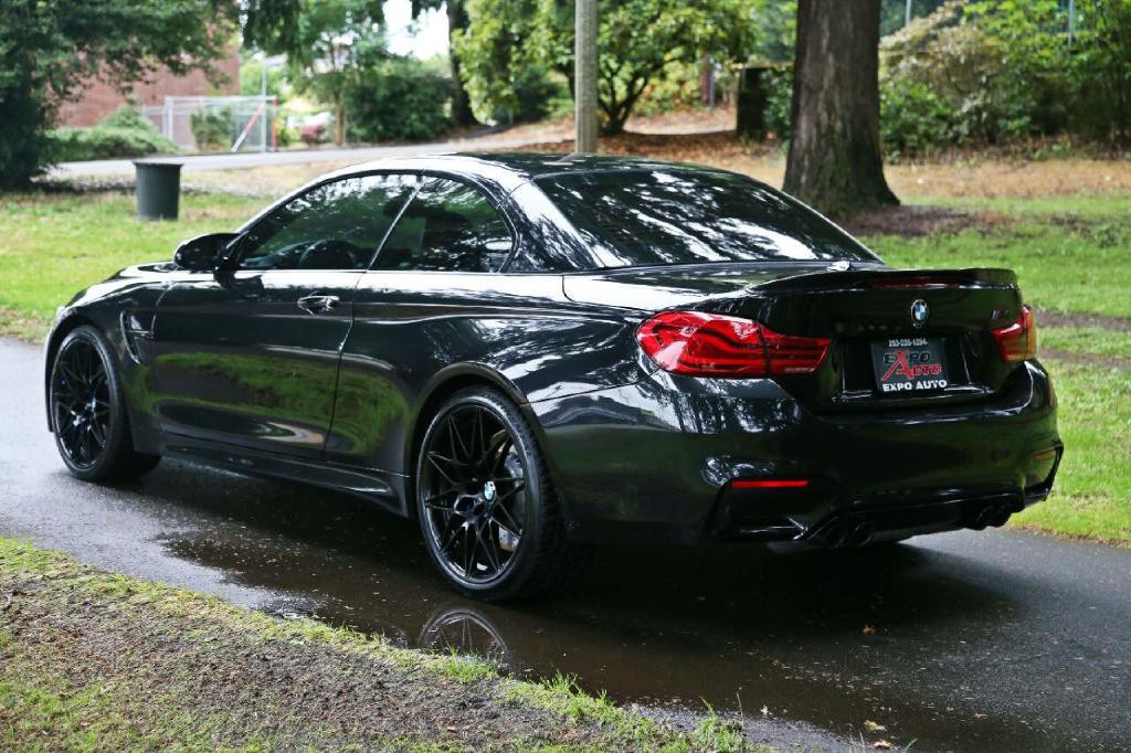 2018 BMW M4 Image 11