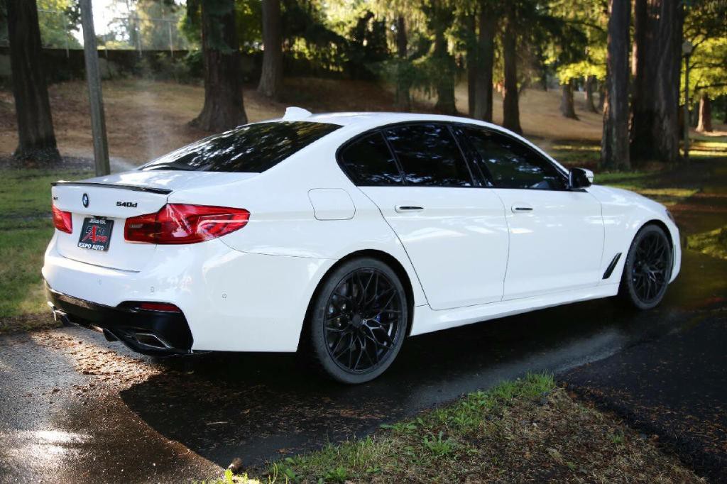 2018 BMW 5 Series Image 10