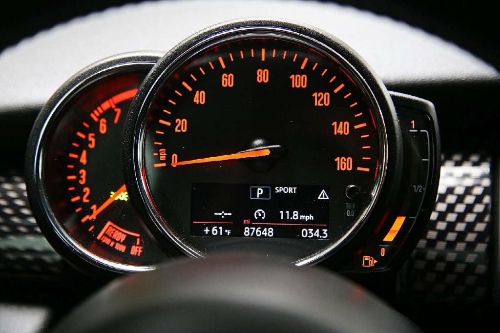 2018 MINI Cooper Image 20
