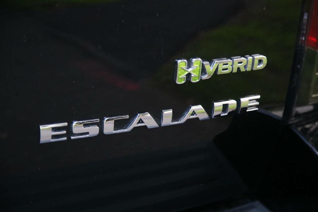 2013 Cadillac Escalade Image 29
