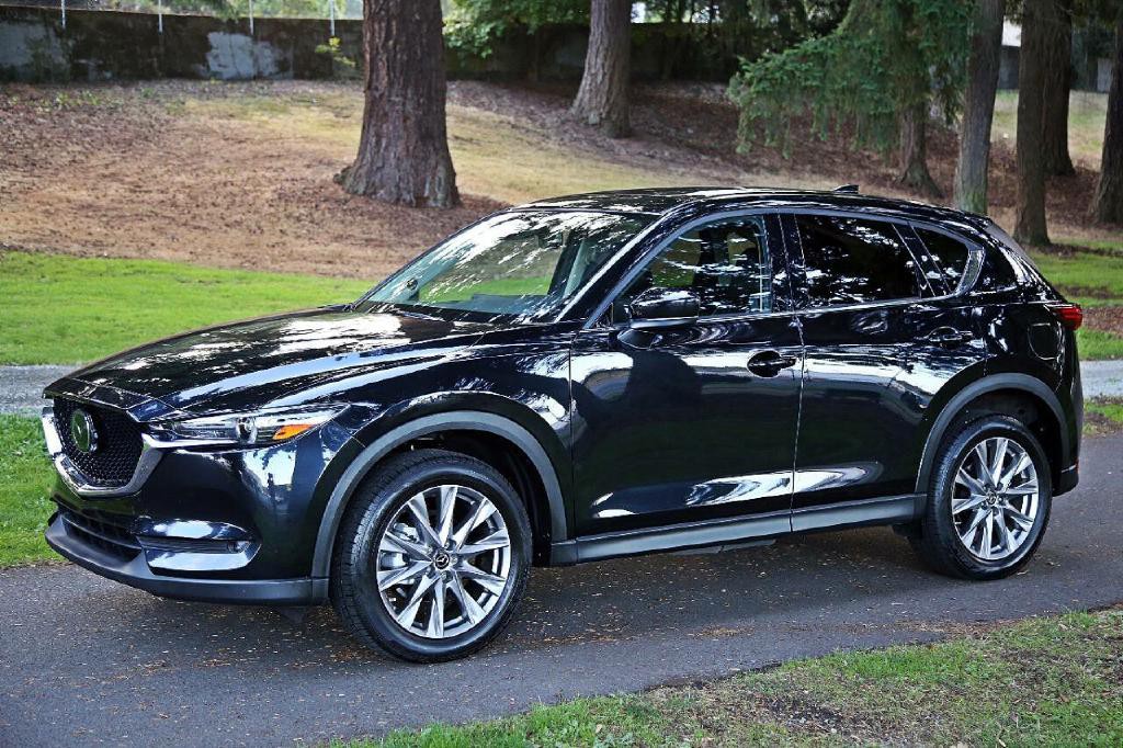 2019 Mazda CX-5 Image 2