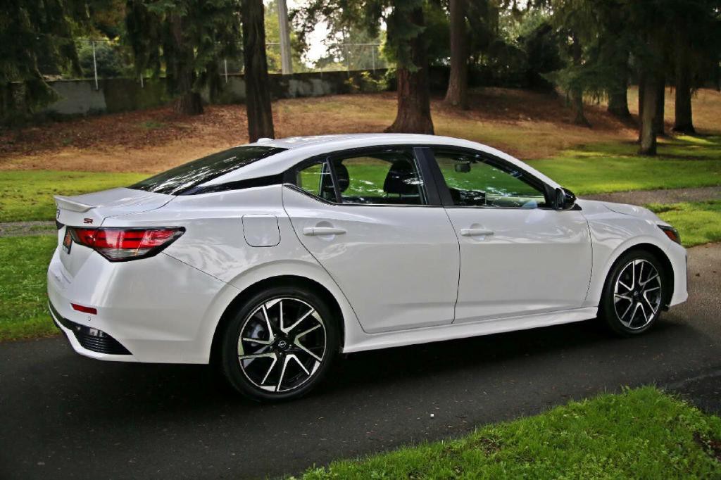 2024 Nissan Sentra Image 8