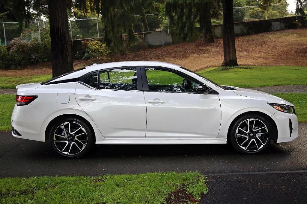 2024 Nissan Sentra Image 9