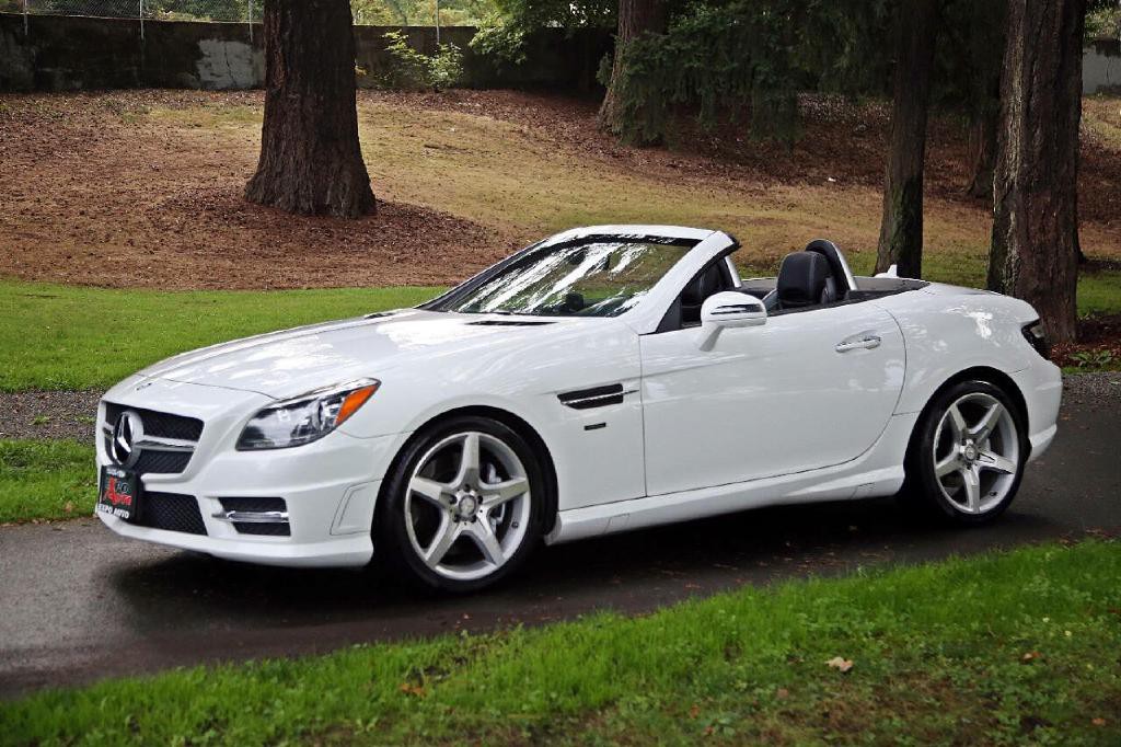 2014 Mercedes-Benz SLK-Class Image 2