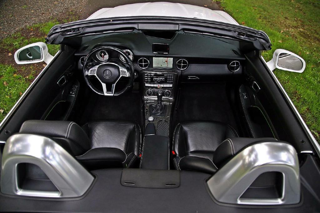 2014 Mercedes-Benz SLK-Class Image 17