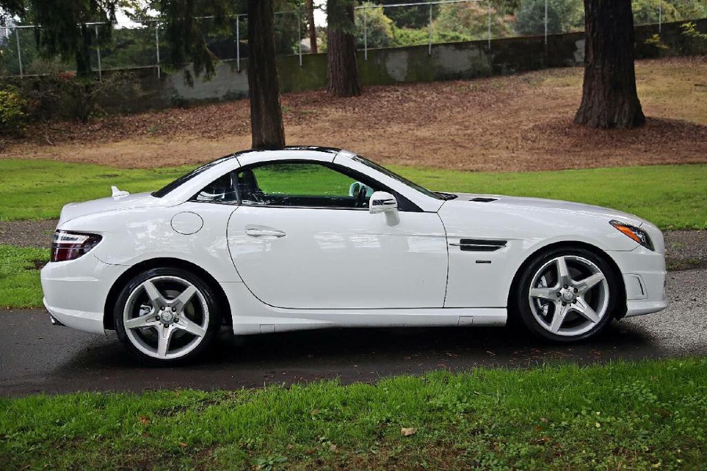 2014 Mercedes-Benz SLK-Class Image 31