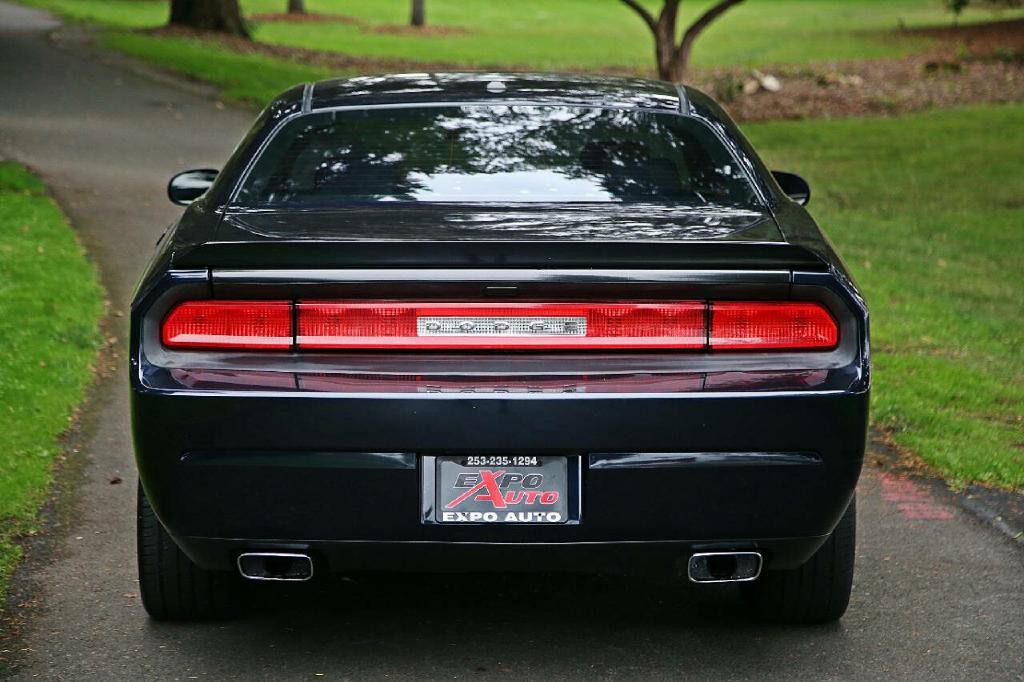 2012 Dodge Challenger Image 6