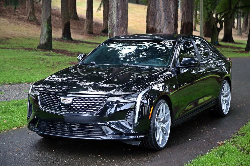 2020 Cadillac CT4 Image 1