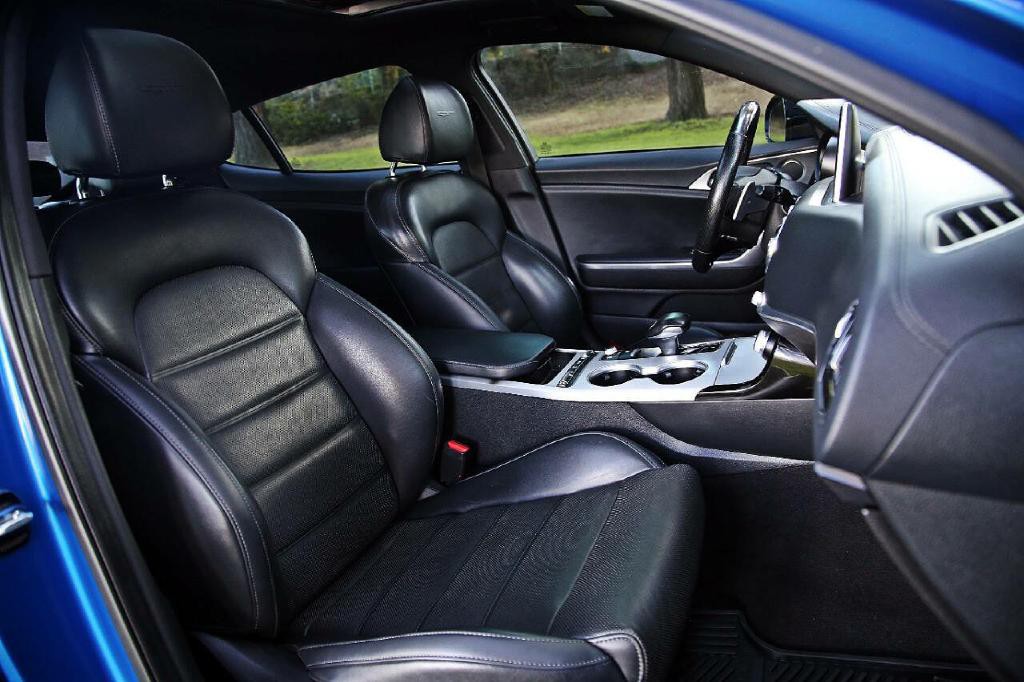 2019 Kia Stinger Image 17