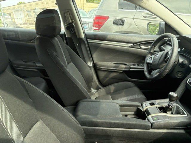 2018 Honda Civic Image 4