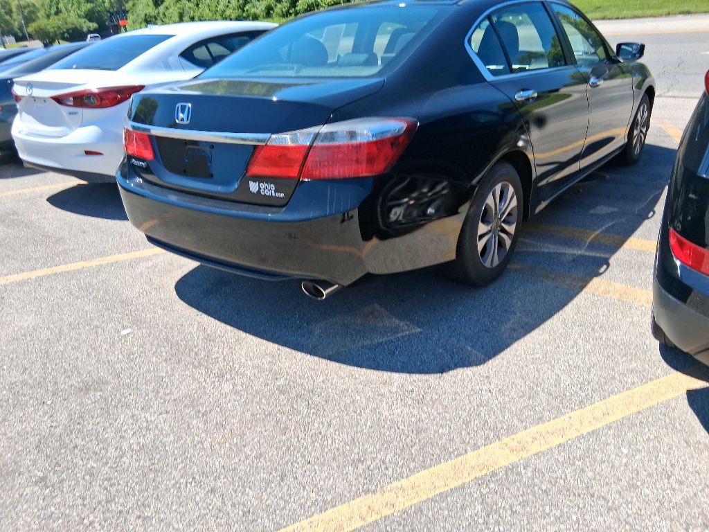 2015 Honda Accord Image 5