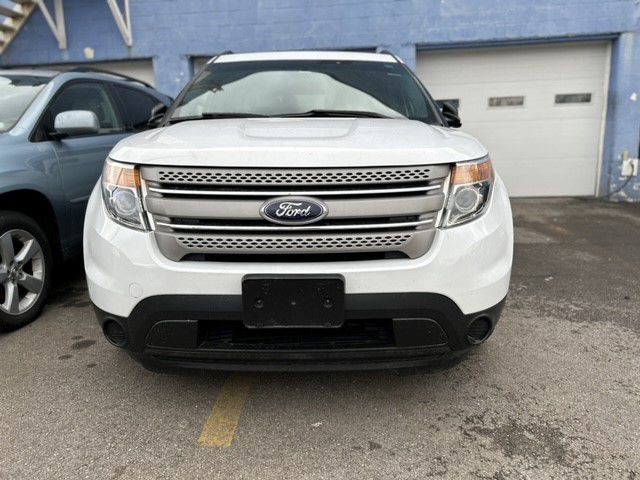 2014 Ford Explorer Image 8