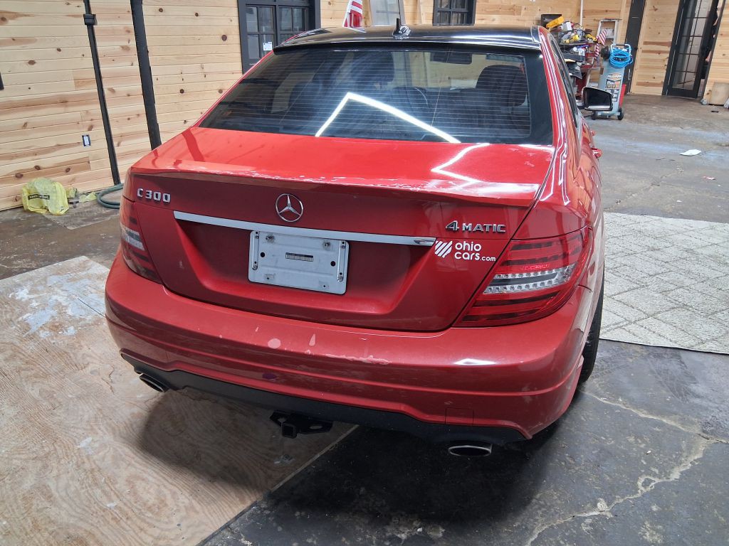 2012 Mercedes-Benz C-Class Image 4