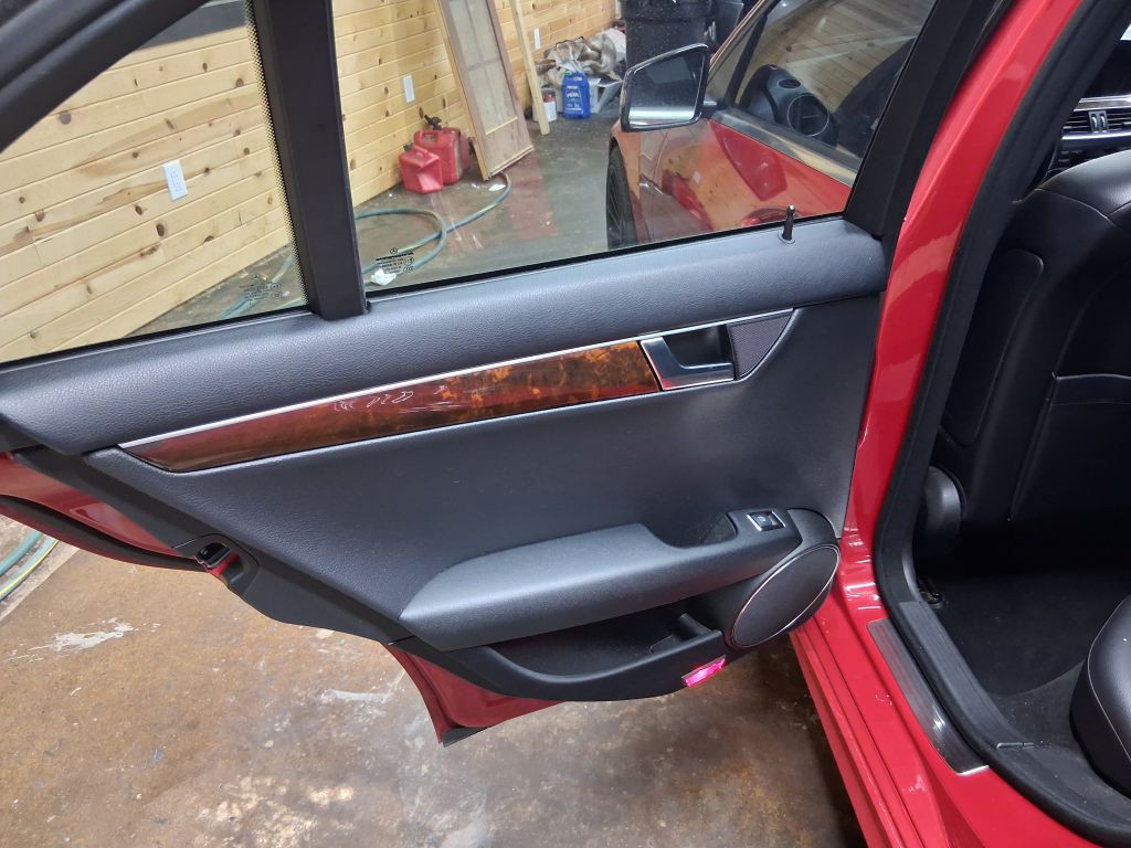 2012 Mercedes-Benz C-Class Image 20