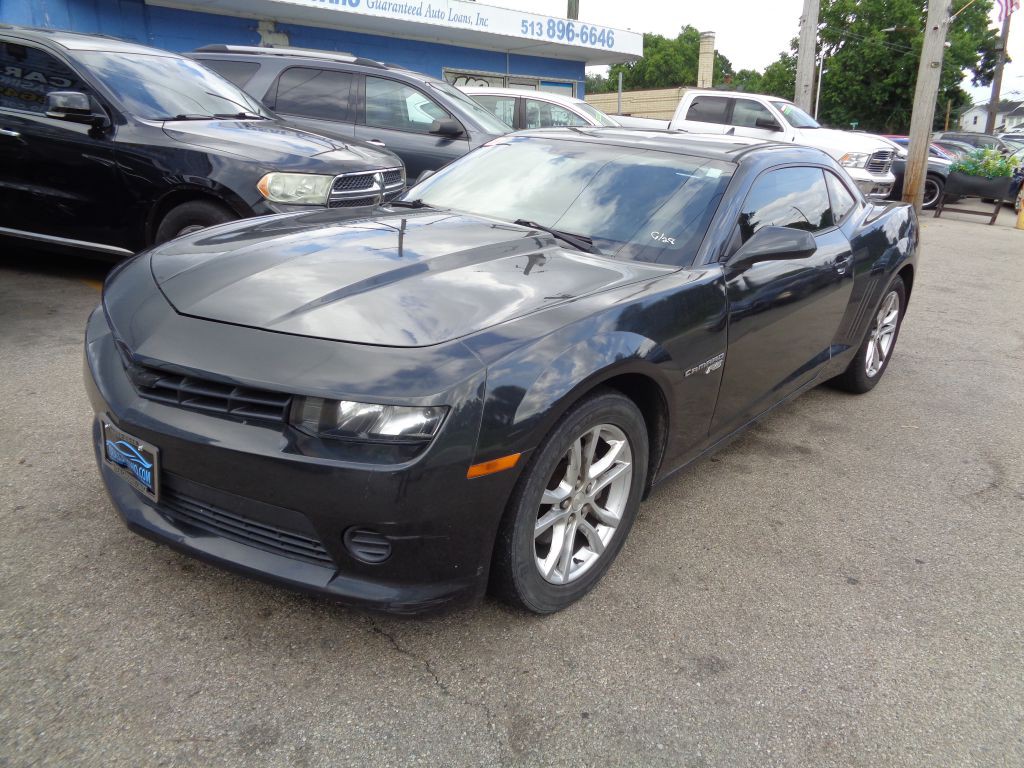2015 Chevrolet Camaro Image 2