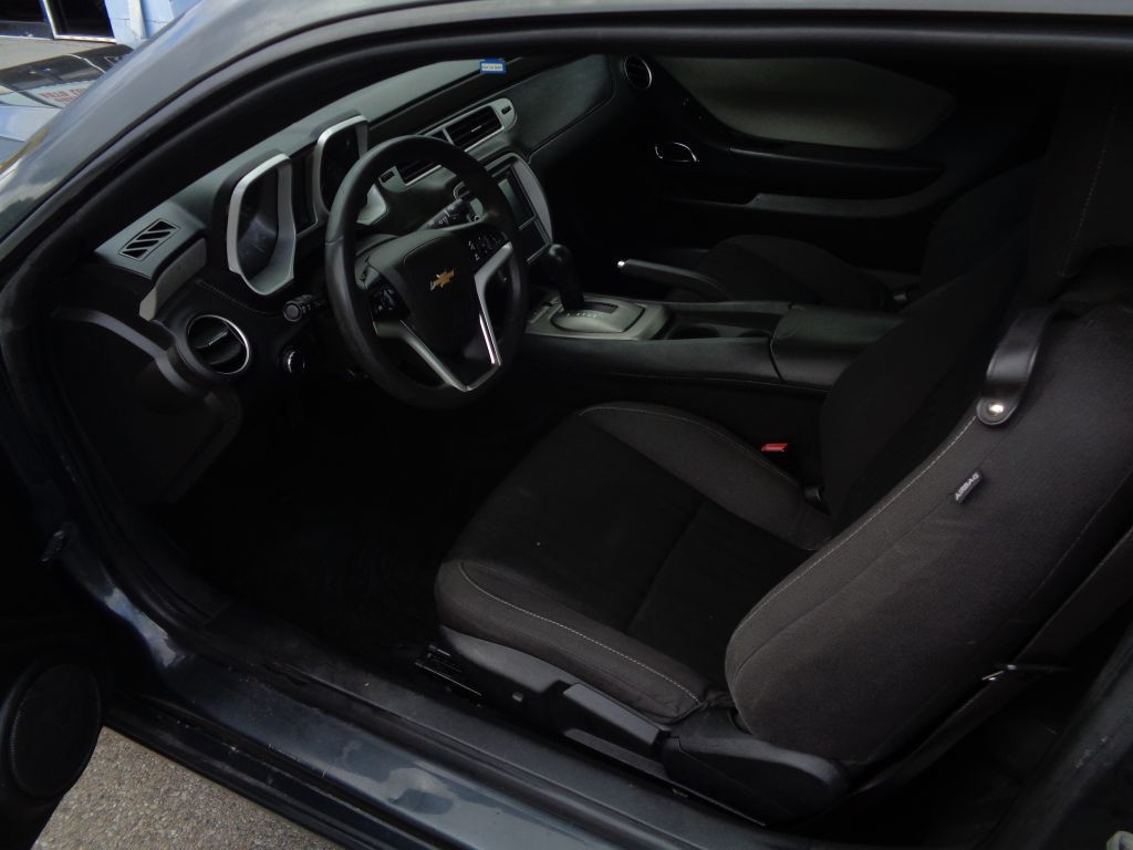 2015 Chevrolet Camaro Image 7