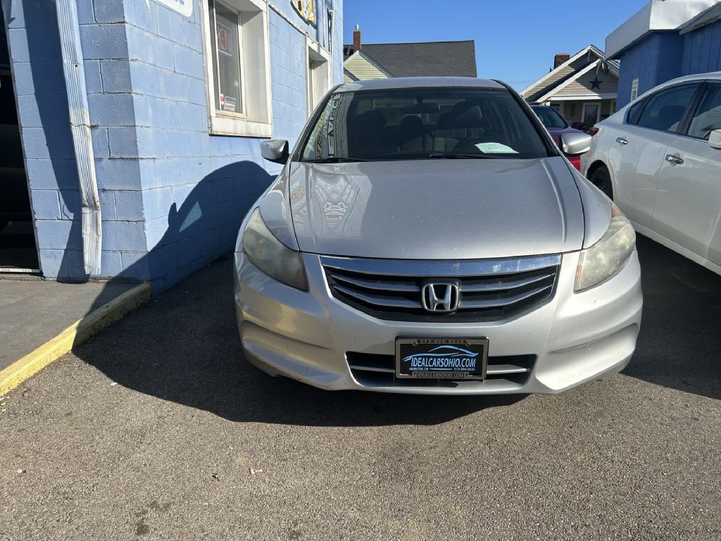 2011 Honda Accord Image 3