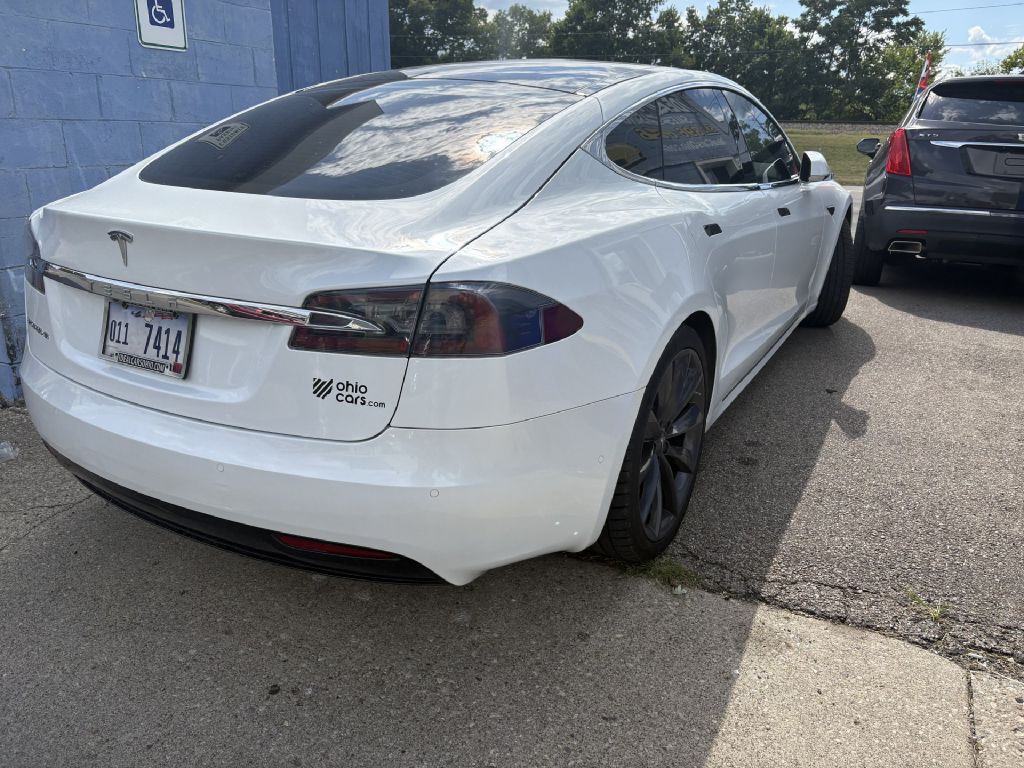 2017 Tesla Model S Image 2