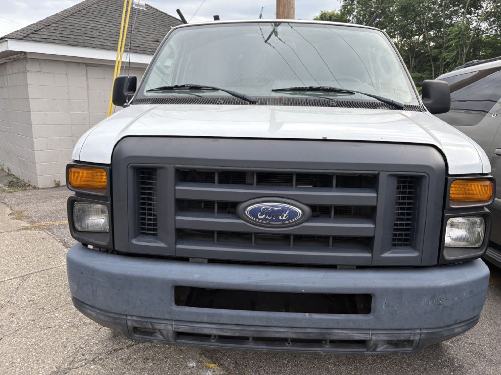 2014 Ford Econoline Image 3