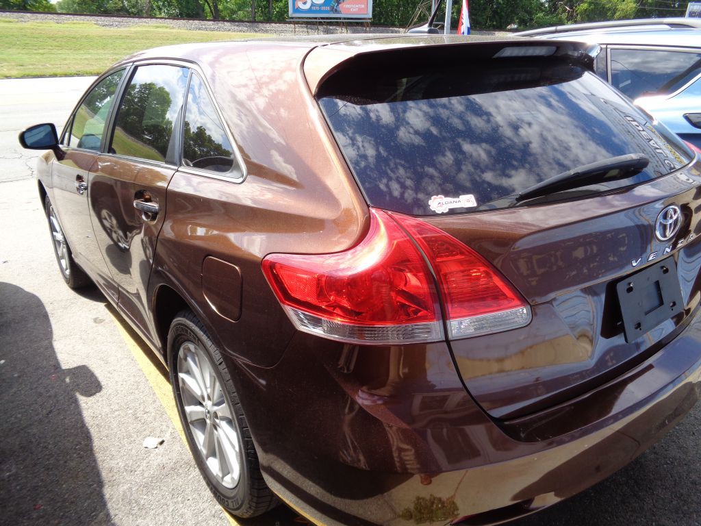 2011 Toyota Venza Image 6
