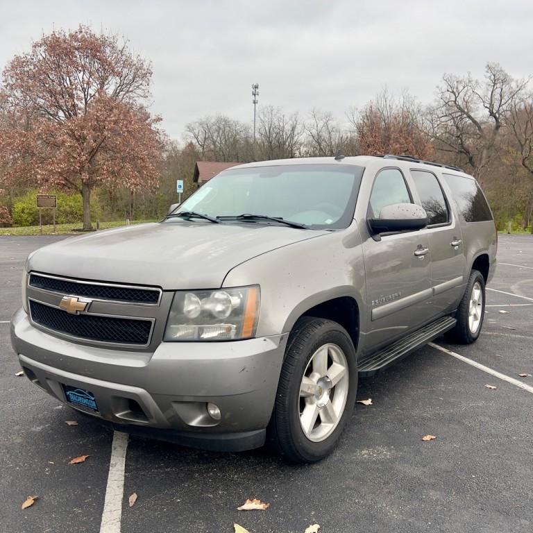 2008 Chevrolet Suburban Image 4