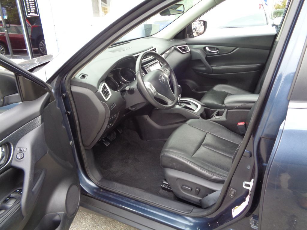 2014 Nissan Rogue Image 11
