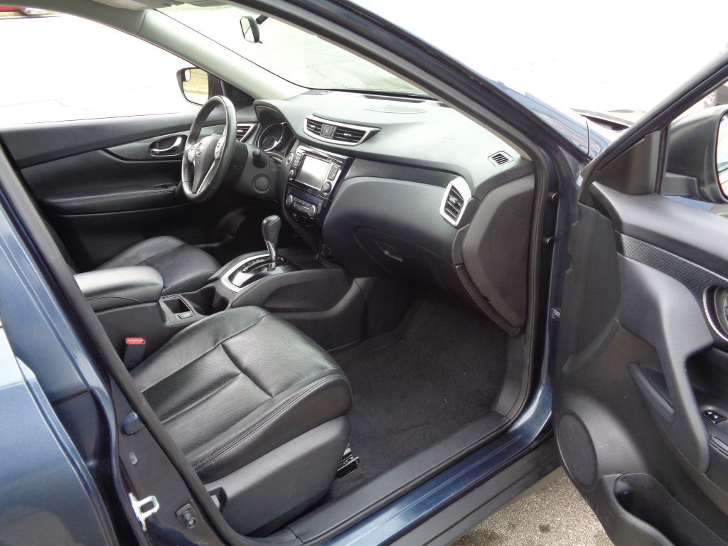2014 Nissan Rogue Image 13